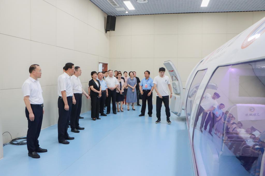 20240709枣庄市人大常委会主任邵士官来德赢官网调研 (4).jpg