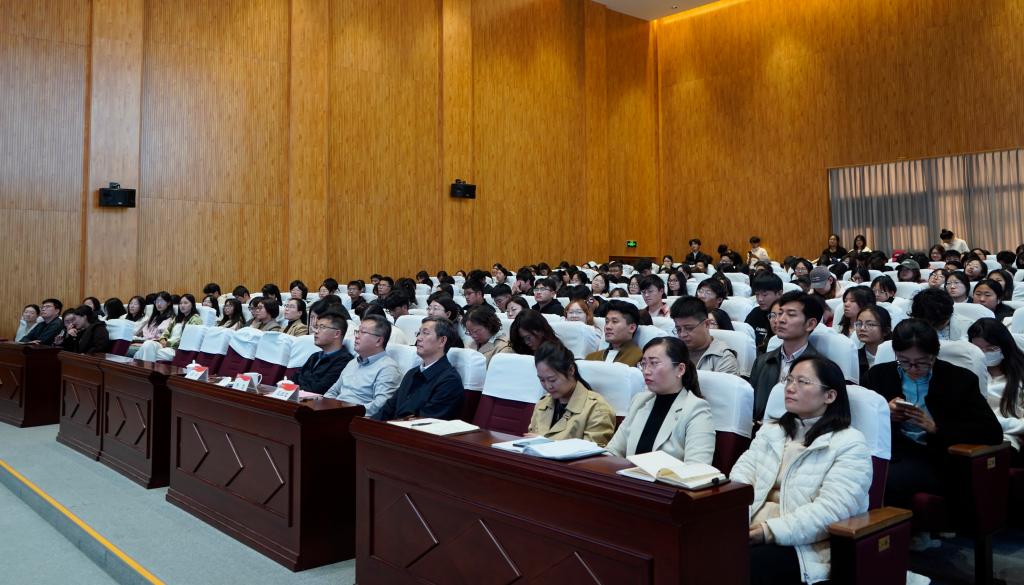 20241024德赢AC米兰官网 2024 年大学生“实践归来话成长”暑期社会实践总结分享会22JPG.jpg